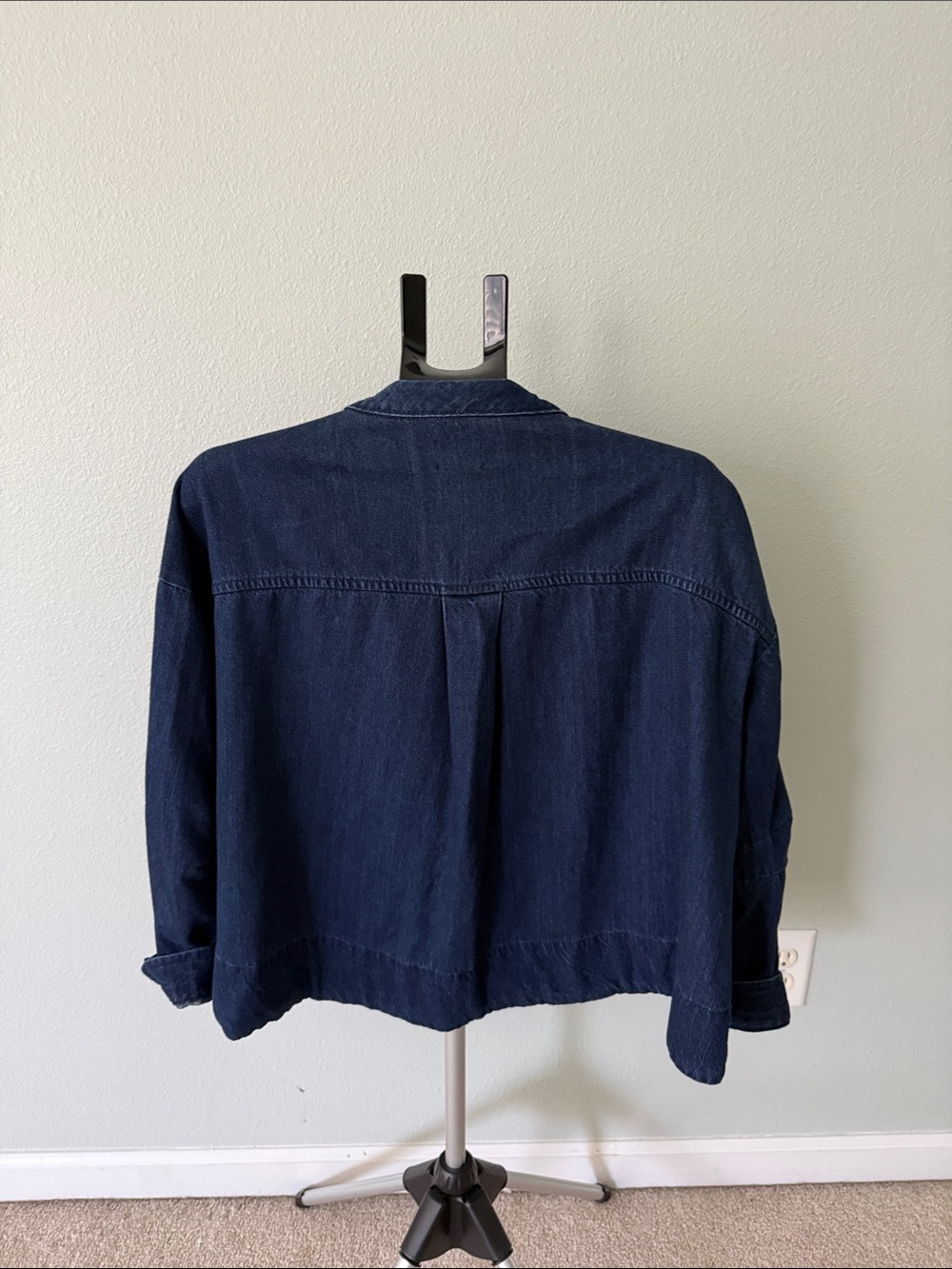 Scoop Denim Dark Blue Cropped Oversized Button-Down Size Medium NWOT - Picture 5 of 10